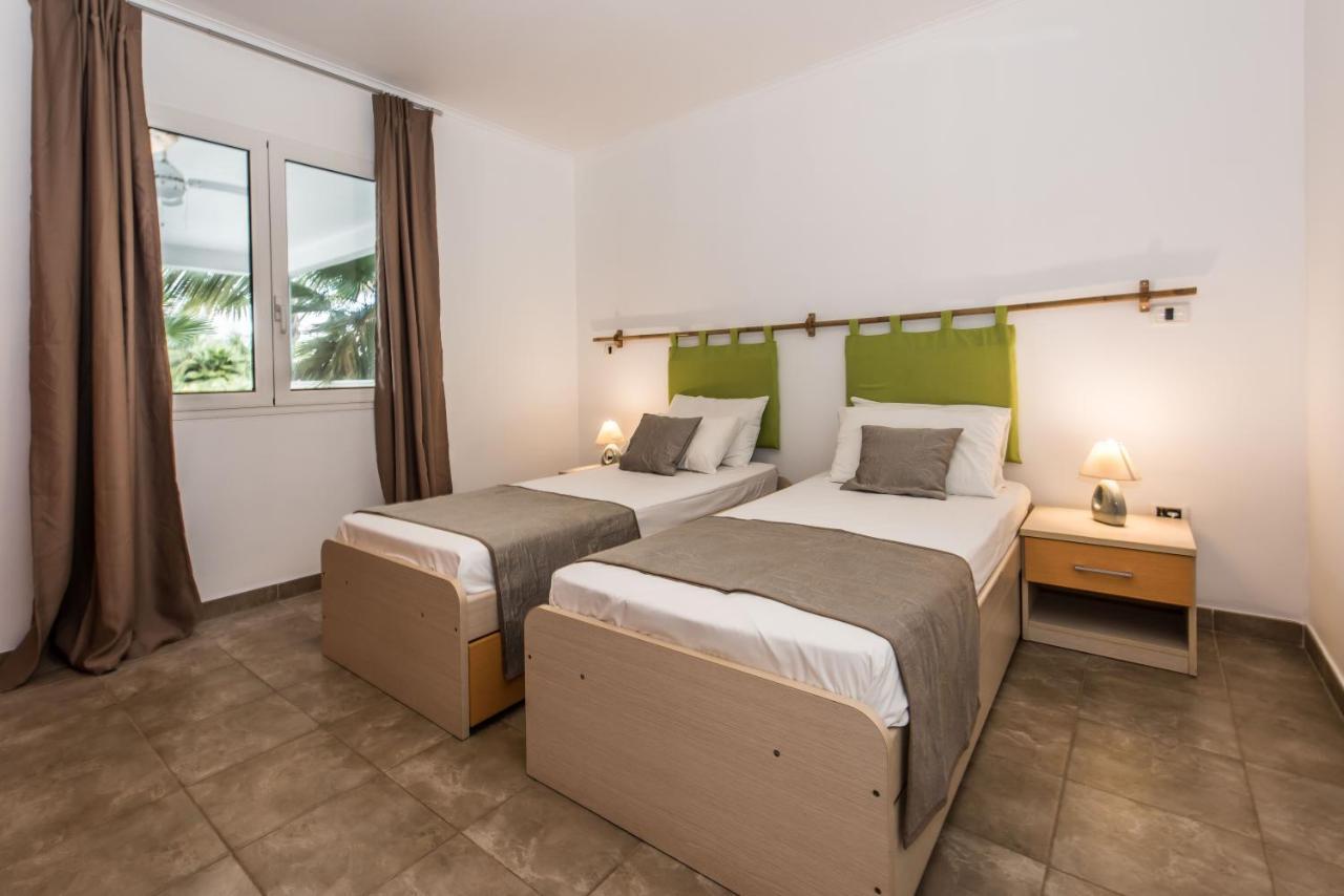 Bella Breeze Bonaire Aparthotel Playa Buitenkant foto